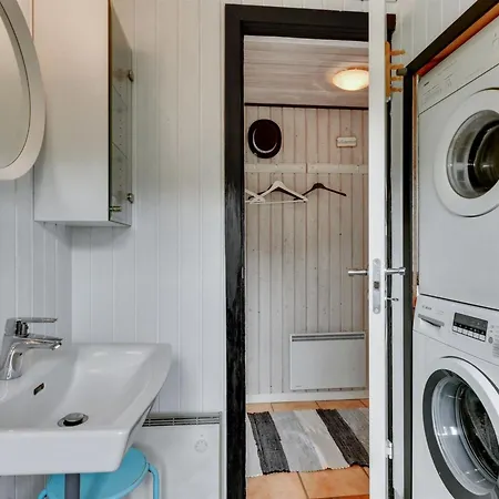 Helene - 400m From The Sea By Interhome