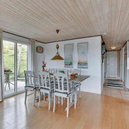 Helene - 400m From The Sea By Interhome Feriehus Havrvig